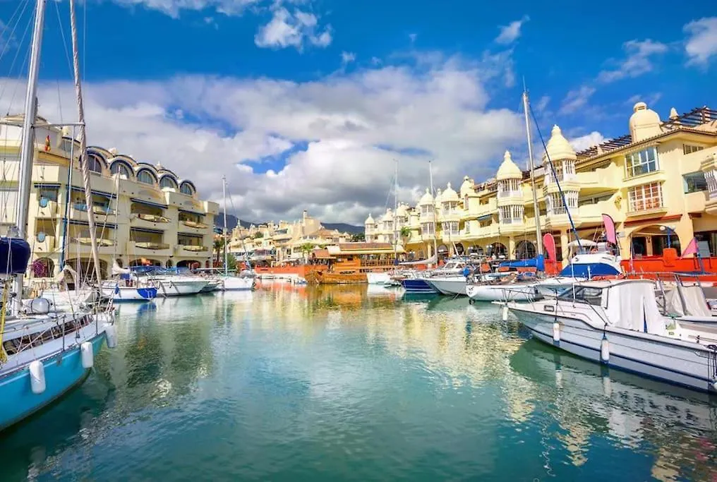 Puerto Marina - Scandinavian 1 Bedroom Apartment Benalmadena